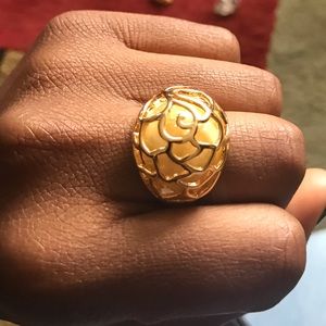 Gold circular ring
